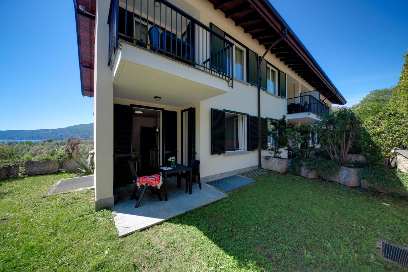 Residence Isolino Verbania Exterior photo