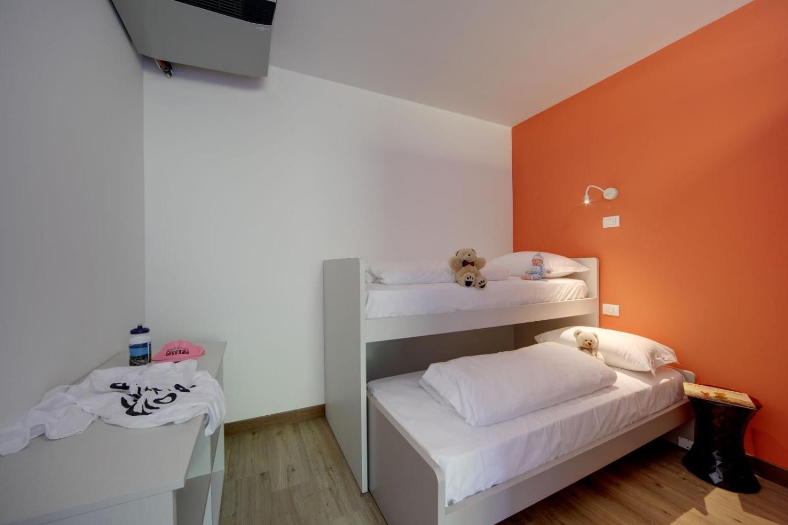 Residence Isolino Verbania Exterior photo