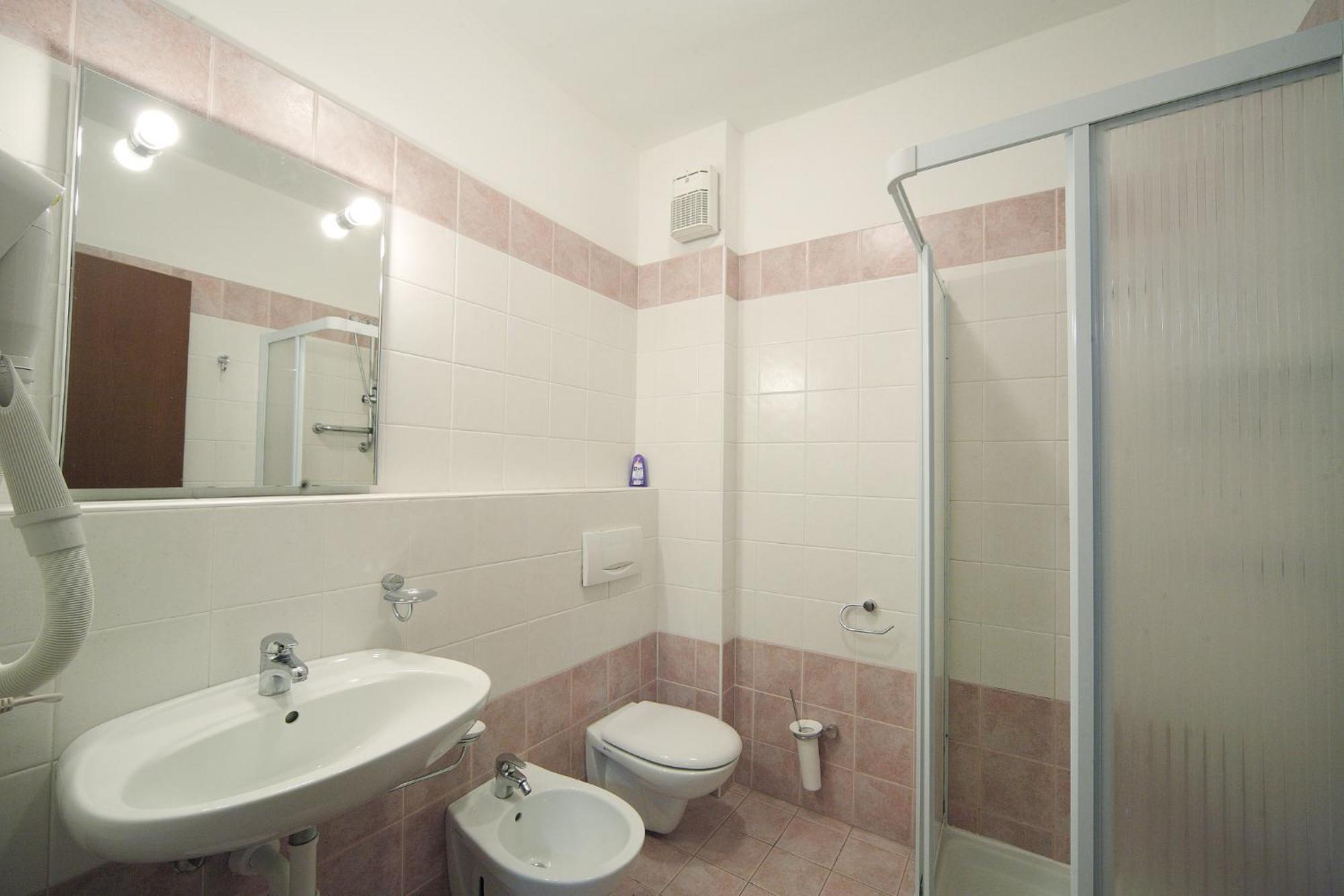 Residence Isolino Verbania Exterior photo