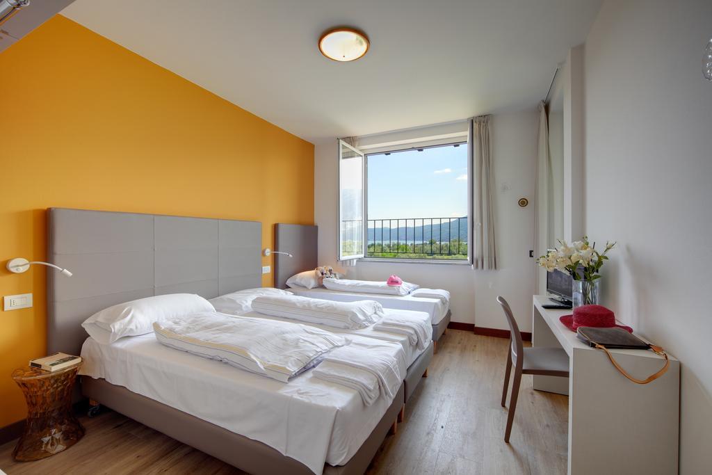 Residence Isolino Verbania Exterior photo