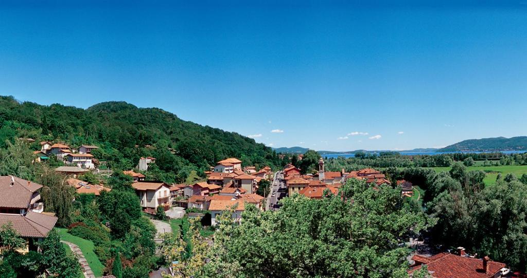 Residence Isolino Verbania Exterior photo