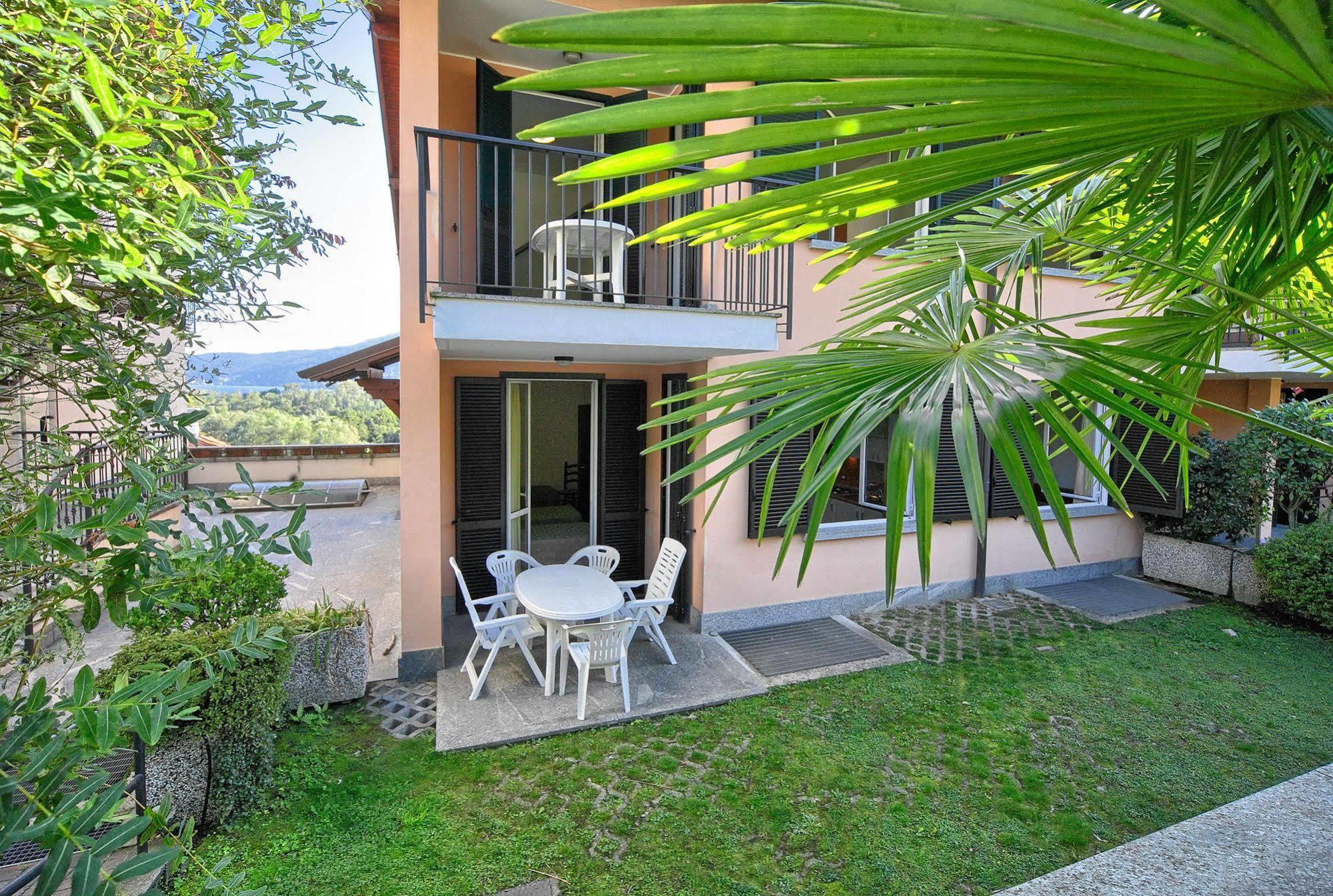 Residence Isolino Verbania Exterior photo