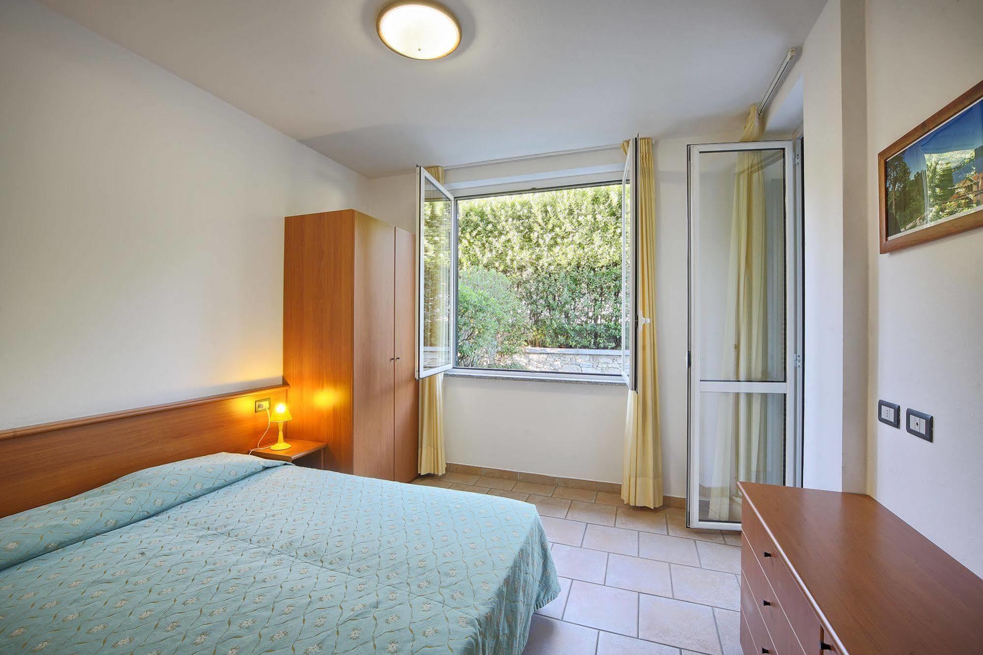 Residence Isolino Verbania Exterior photo